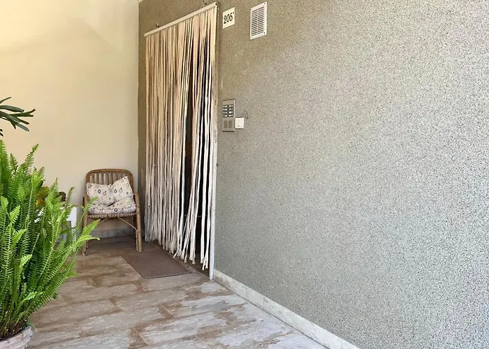 Rm01 - Senigallia, Trilocale Fronte Mare Con Posto Auto *